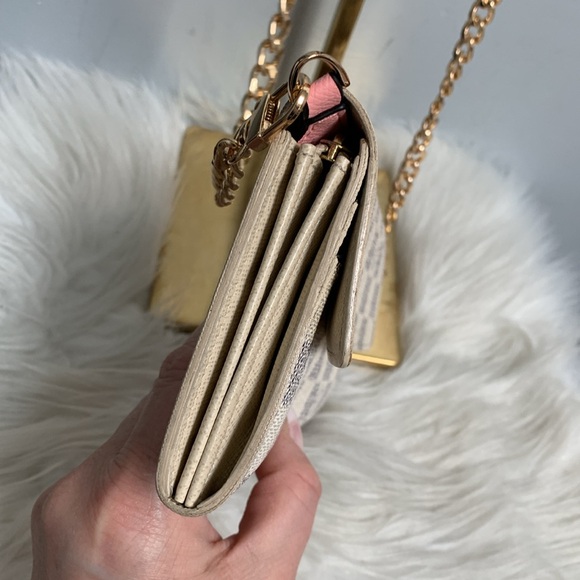 2007 authentic Louis Vuitton Sarah wallet in Damier Azur w free crossbody kit - Picture 7 of 17